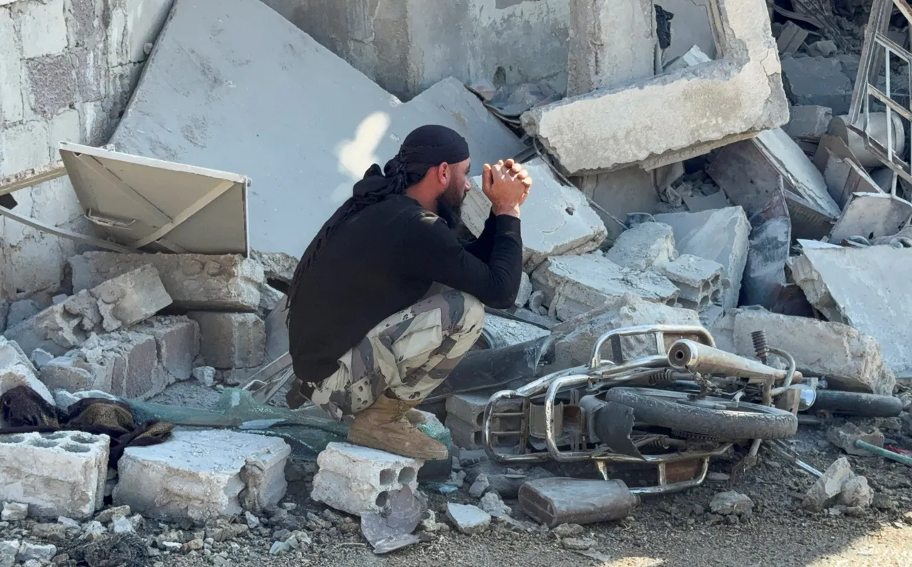 اسرائیلی حملہ: شامی گاؤں میں 13 افراد ہلاک