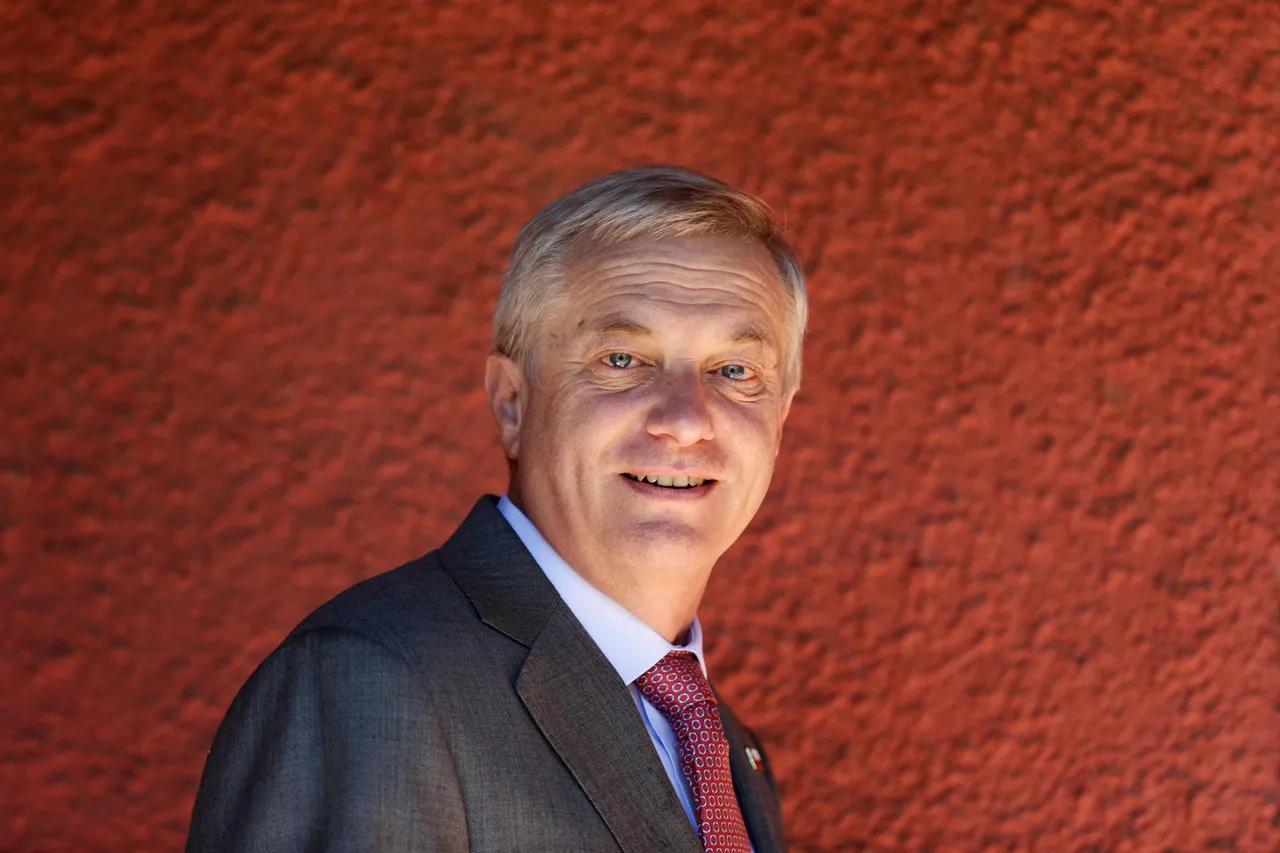 Mengenal Jose Antonio Kast, konservatif garis keras yang siap memimpin Chile