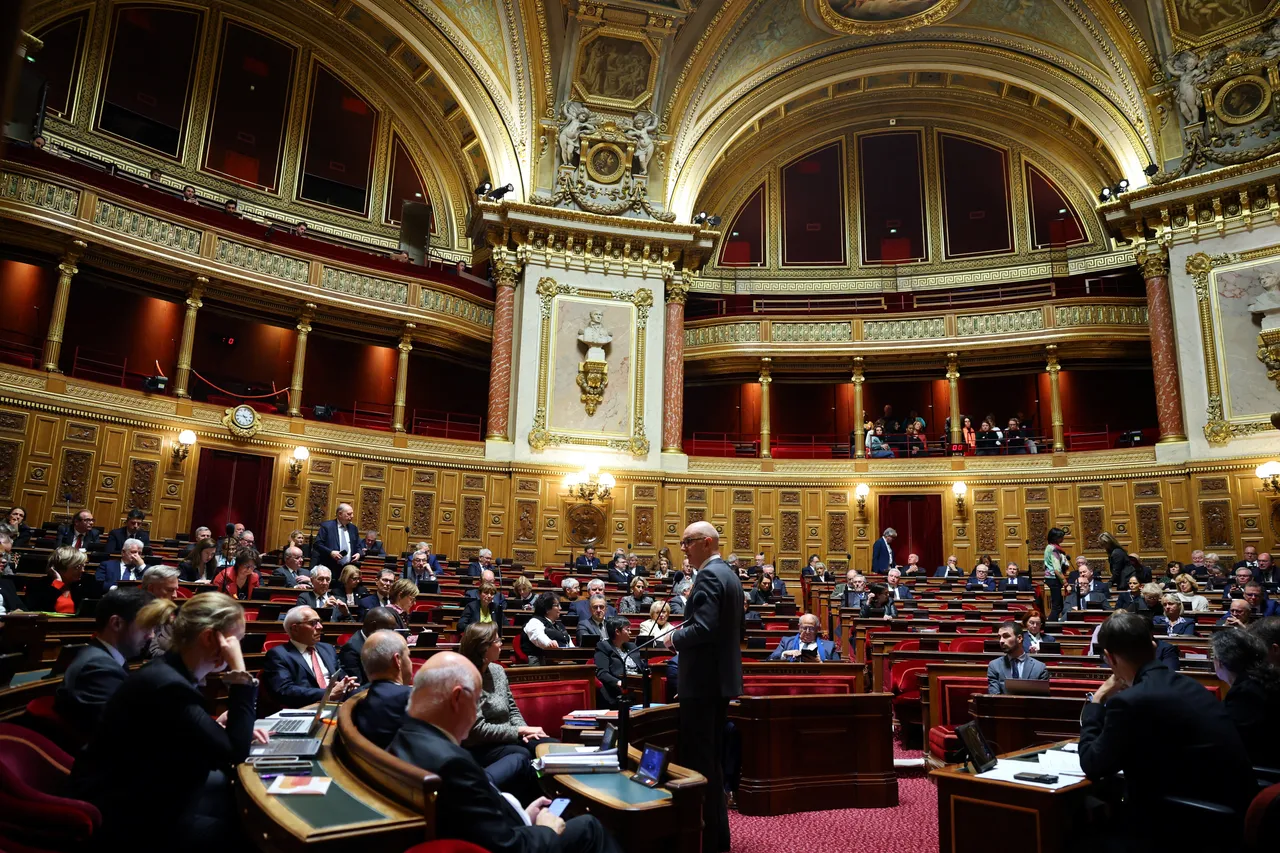 Les sénateurs français votent la création d’un État de Nouvelle-Calédonie