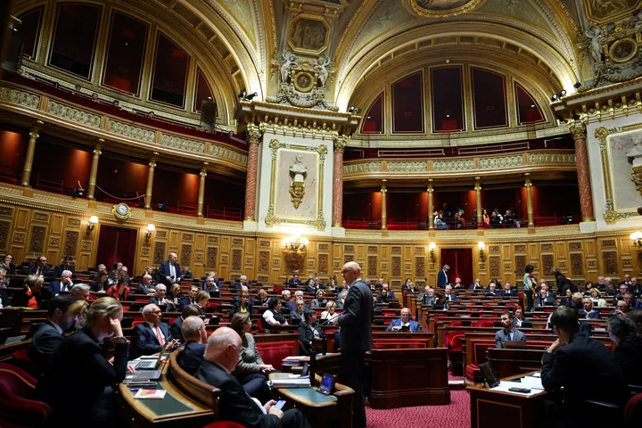 Les sénateurs français votent la création d’un État de Nouvelle-Calédonie