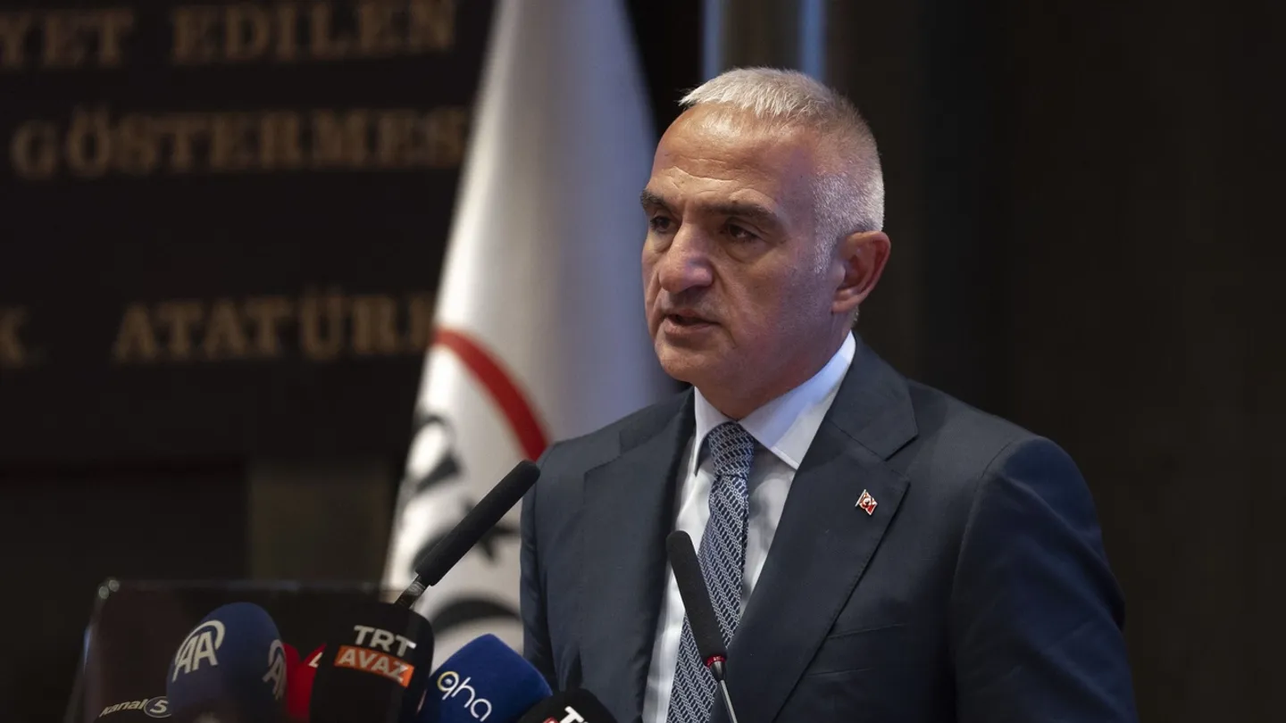 وزیر فرهنگ و گردشگری ترکیه: نامگذاری روز جهانی خانواده زبان ترکی دستاوردی مهم برای جهان ترک است