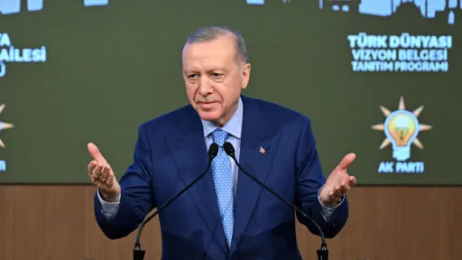 Президент Эрдоган обвинил CHP в предательстве тюрков