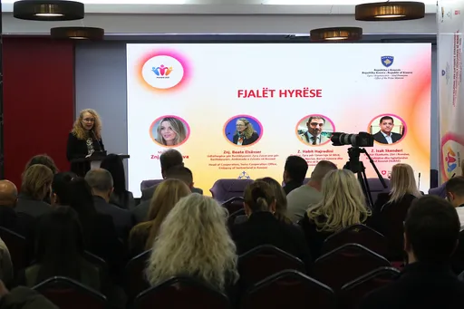 Mbahet konferenca mbi avancimin e të drejtave të komuniteteve në Kosovë