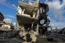 Israeli strikes hit eastern Gaza in latest ceasefire violations