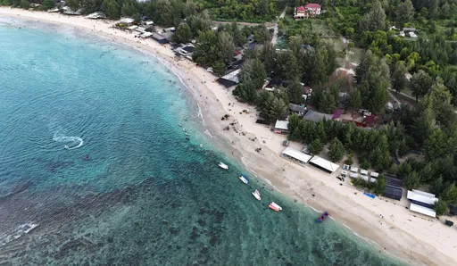 Indonesia siaga cuaca ekstrem saat tiga siklon menguat