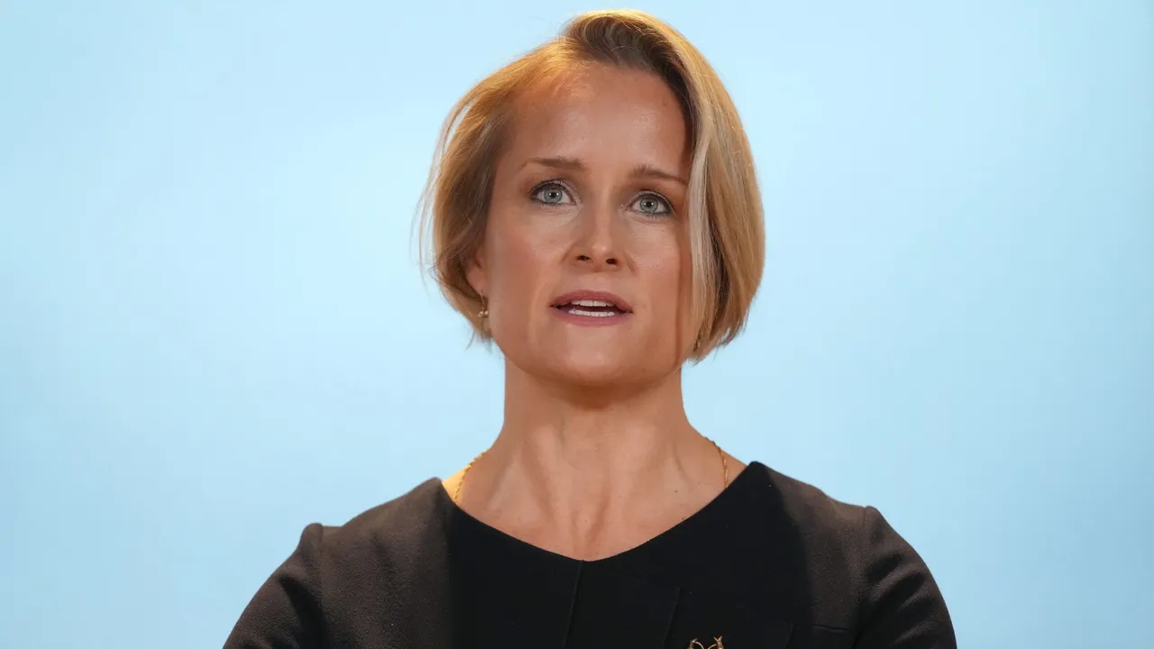 رئیس جدید سازمان اطلاعات خارجی بریتانیا: روسیه غرب را در منطقه خاکستری زیر آستانه جنگ میآزماید