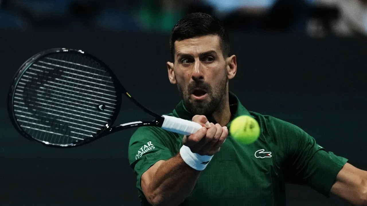Novak Djokovic regressa a Adelaide para iniciar a sua jornada no Open da Austrália