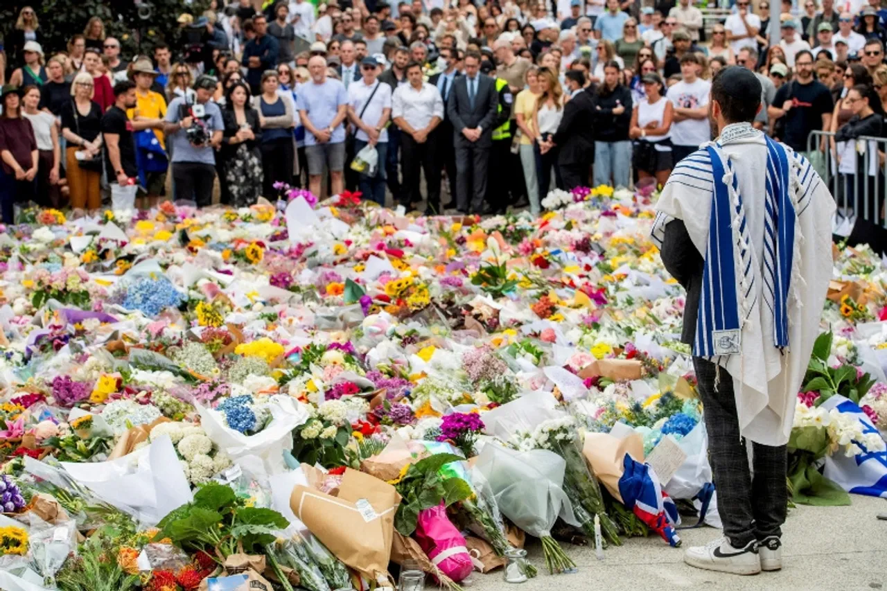 Australia moves to toughen hate speech laws after deadly Bondi shooting