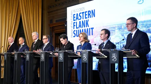 کشورهای شرق اتحادیه اروپا به همکاری دفاعی نزدیک‌تر علیه روسیه تأکید کردند