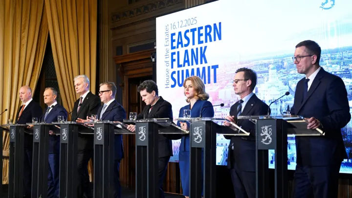 کشورهای شرق اتحادیه اروپا به همکاری دفاعی نزدیک‌تر علیه روسیه تأکید کردند