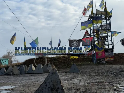 Rússia reivindica o controlo total sobre Kupiansk, enquanto a Europa discute garantias para Ucrânia