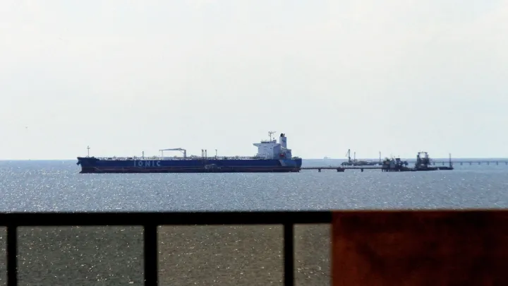 دستور محاصره نفتکش‌های تحریم‌شده ونزوئلا صادر شد؛ شکایت کاراکاس به شورای امنیت