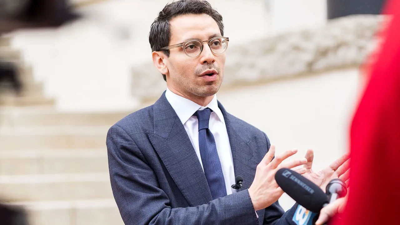 Республиканский кандидат защищает критику Израиля