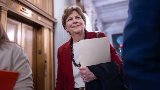 درخواست سیاستمداران آمریکایی برای لغو تحریم‌های قانون سزار علیه سوریه