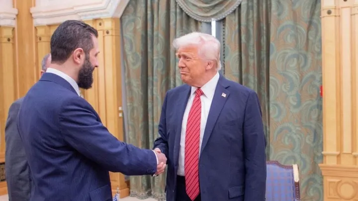 AQŞnıñ qanun çığaruçıları Süriyägä qarata sanksiyälärneñ beterelüen teli