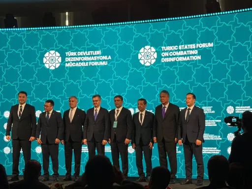 Ankarada Türki döwletleriň Dezinformasiýa garşy göreş forumy geçirildi