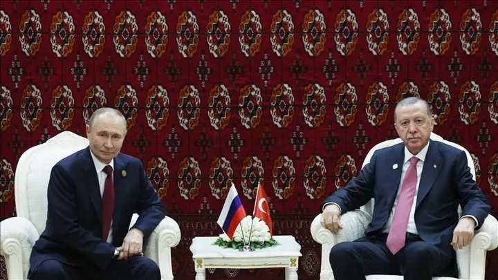 Kremlini: Putin dhe Erdoğan nuk diskutuan çështjen e sistemit S-400 në takimin e tyre javën e kaluar