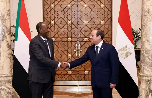 القاهرة.. السيسي والبرهان يدعوان لمحاسبة المسؤولين عن الجرائم بحق شعب السودان