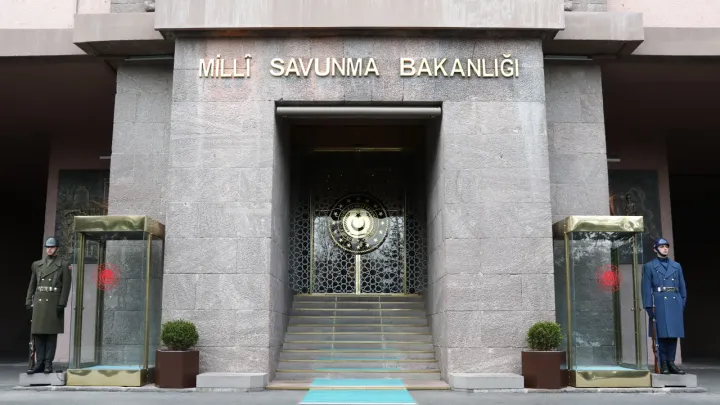 بیانیه هفتگی وزارت دفاع ملی ترکیه؛ انهدام پهپاد و تأکید بر ثبات منطقهای و همکاریهای بینالمللی