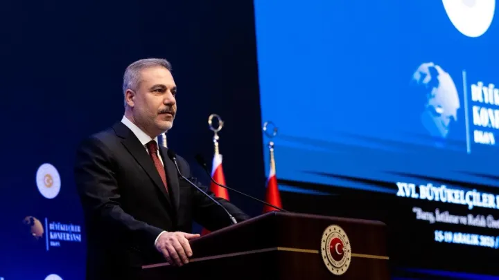 フィダン外相、違反行為の増加を受け、トルコはガザ停戦の第2段階実施を求めて圧力強化