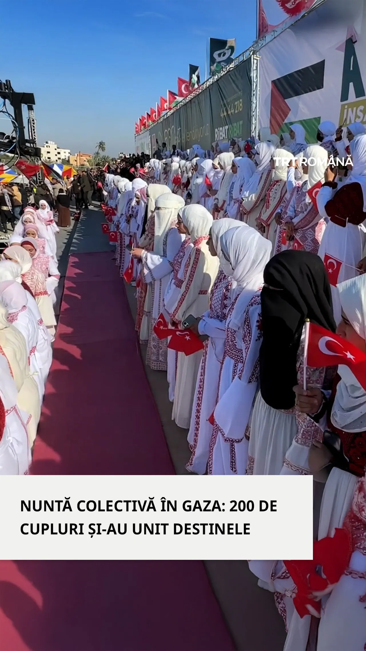 200 de cupluri s-au căsătorit în Gaza într-o nuntă colectivă, cu sprijinul organizațiilor turcești