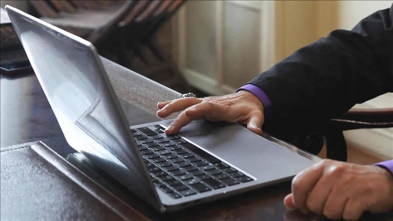 Vjedhje e të dhënave të qeverisë britanike në sulm kibernetik, dyshime për Kinën