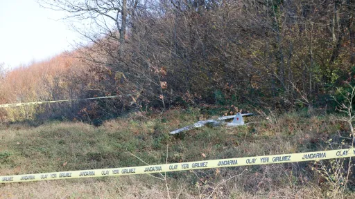 السلطات التركية تعلن العثور على طائرة استطلاع مسيّرة روسية الصنع بإزميت