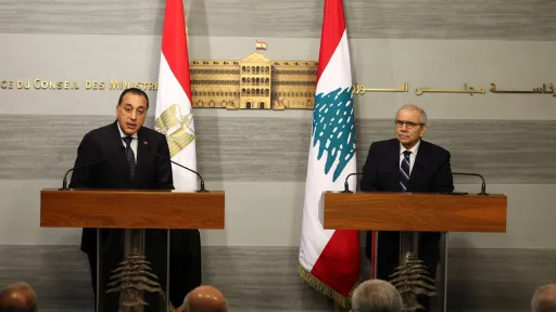 مدبولي من بيروت: نرفض انتهاكات إسرائيل ونطالب بانسحابها فوراً من لبنان