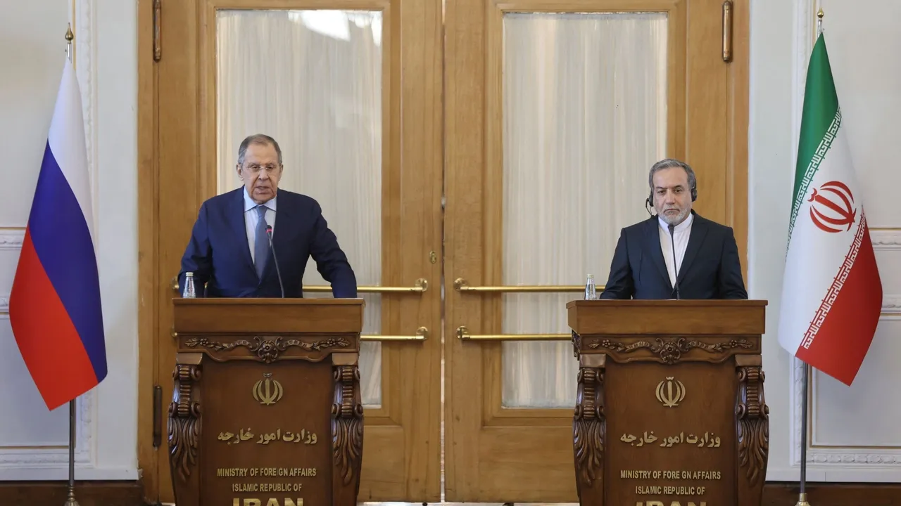 بررسی تحولات افغانستان در دیدار وزیران امور خارجه ایران و روسیه