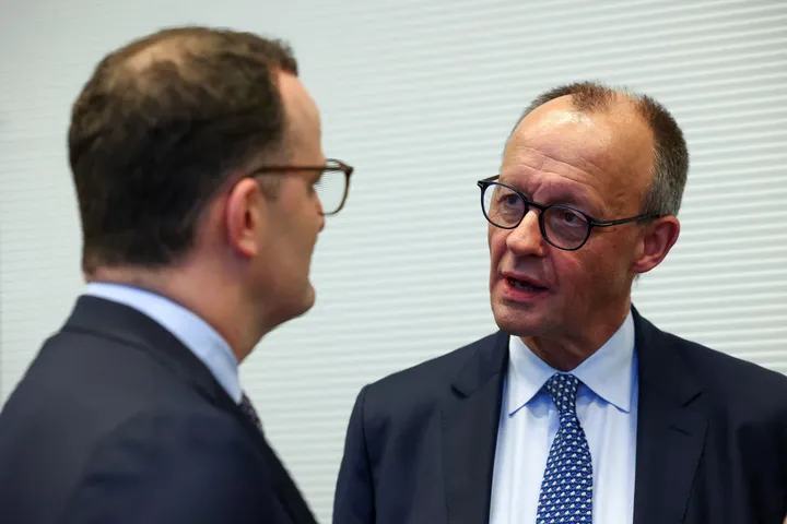 Bis 12.00 Uhr mittags: Renten-Rebellen sollen Farbe bekennen