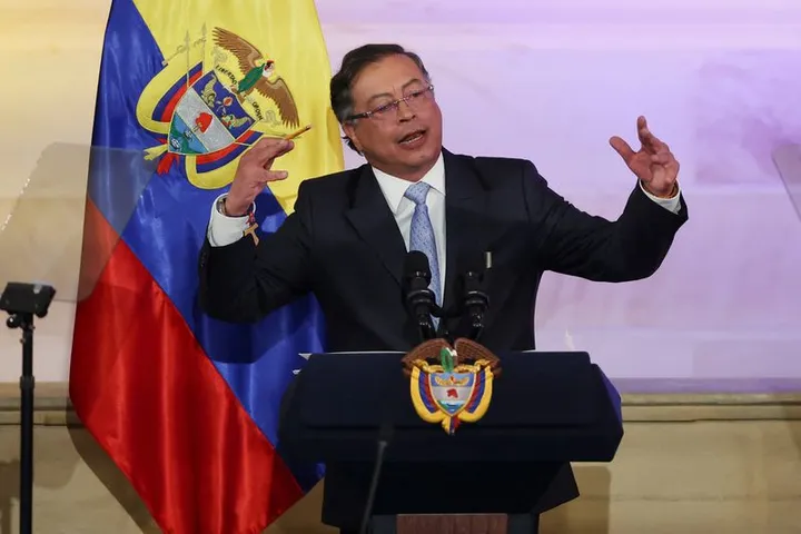 ګوستاوو پترو: کولمبیا د مخدره توکو پر وړاندې د مبارزې په پلمه ګواښل کیږي