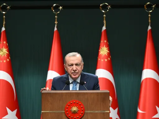 Erdogan considera os ataques a navios comerciais no Mar Negro uma "escalada preocupante"