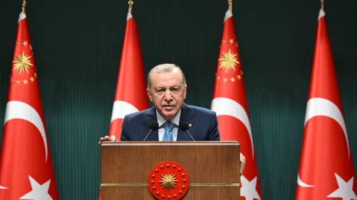 R.T.Ərdoğan Qara dənizdəki gəmilərə hücumla bağlı xəbərdarlıq etdi