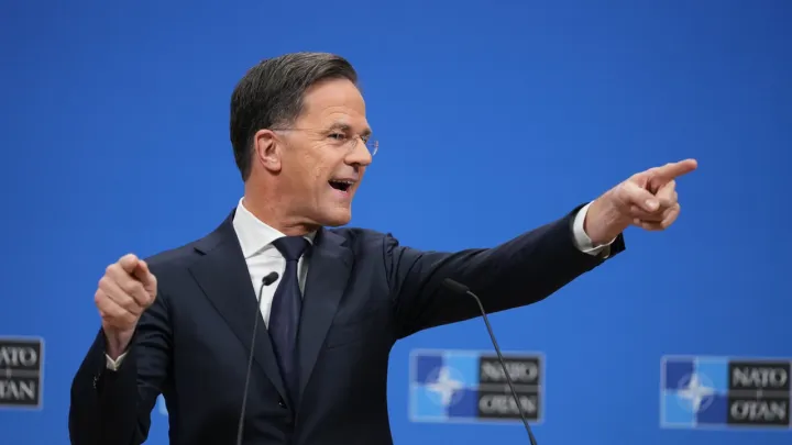 أمين عام الناتو ينفي وجود توافق لانضمام أوكرانيا إلى الحلف الدولي