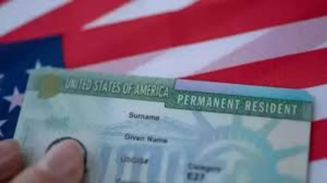 امریکا کې د MIT پوهنتون د استاد او براون پوهنتون له وژنو وروسته د ګرین کارت لاټري پروګرام وځنډول شو