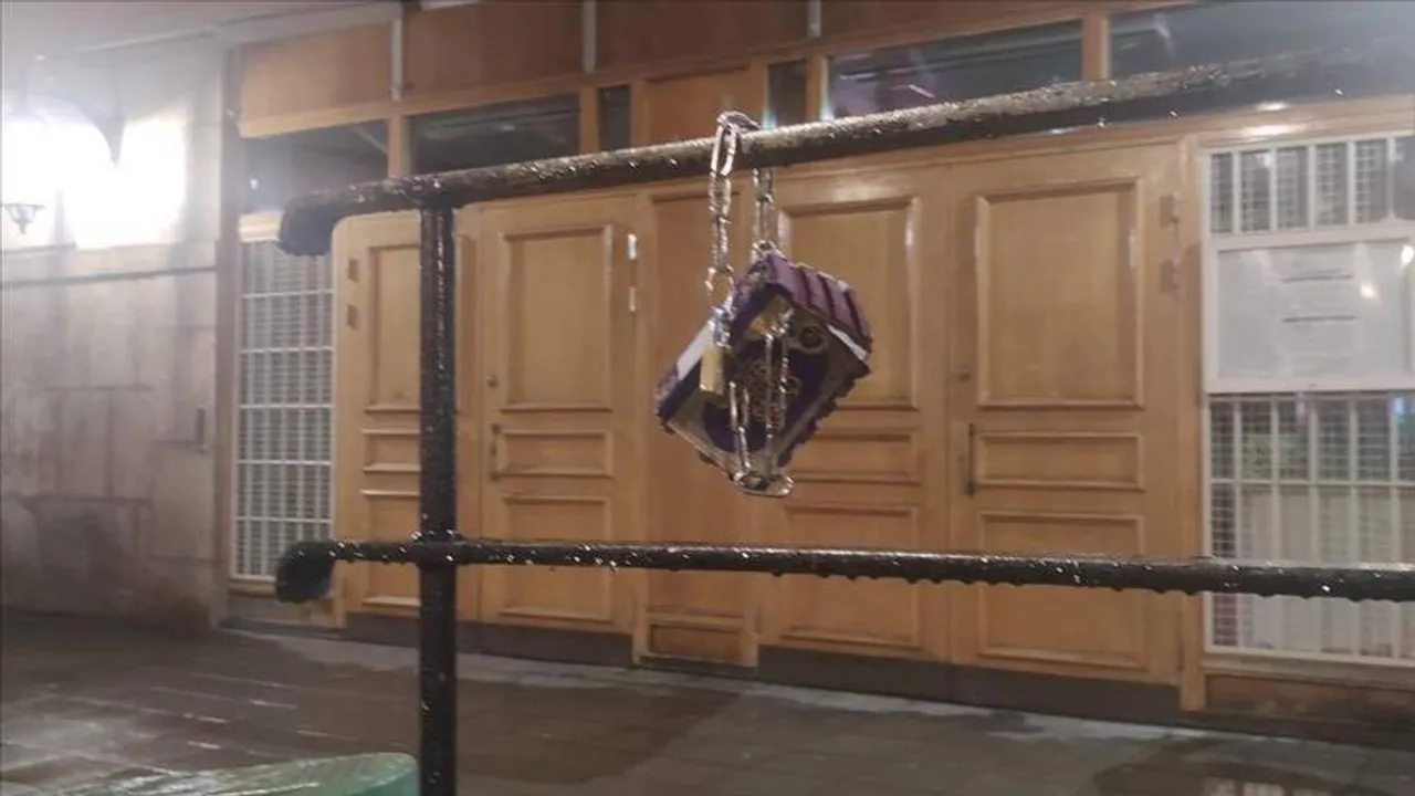 اعتداء عنصري يستهدف مسجداً في ستوكهولم عبر إساءة للمصحف الشريف