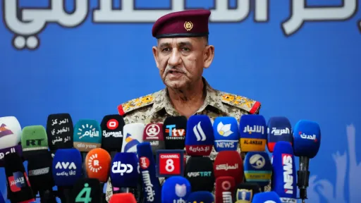 عراق ارتباط عملیات هوابرد خود در سوریه با عملیات ضد داعش آمریکا را رد کرد