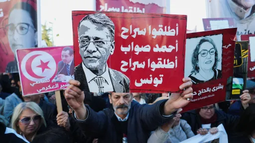 محامون تونسيون يعلنون إضراباً عن الطعام تضامناً مع معتقلي الرأي