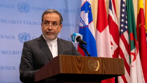 عراقچی: ایران راه‌حل دو کشوری در مسئله فلسطین را ناکارآمد می‌داند