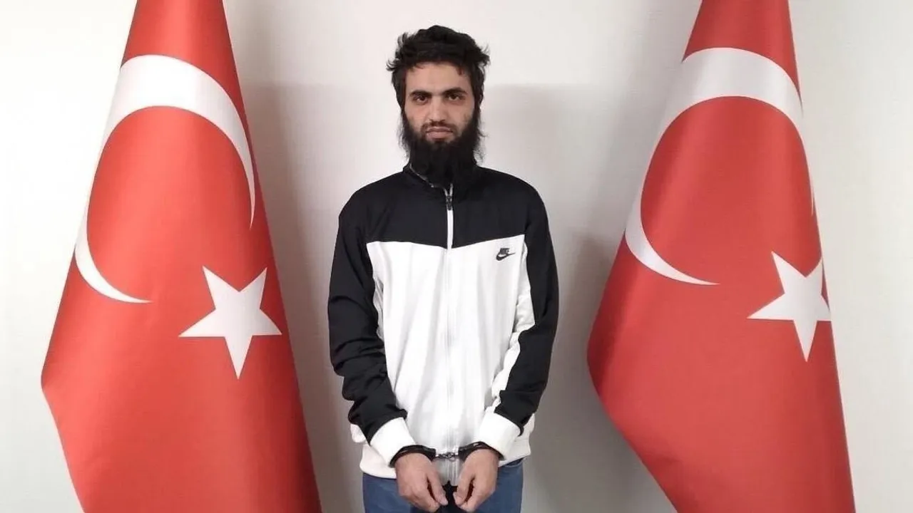 الاستخبارات التركية تعتقل ما يسمى مسؤولاً بـ"داعش" الإرهابي على الحدود الأفغانية-الباكستانية