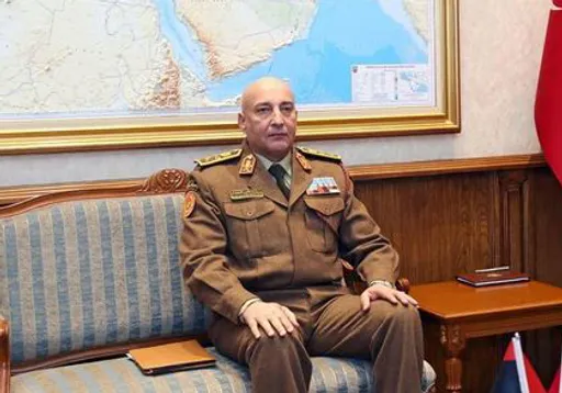 Un avion transportant le chef d'état-major libyen et 4 autres personnes disparaît des radars