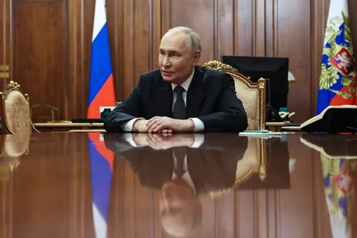 پوتین د سوریې له بهرنیو او دفاع وزیرانو سره د ستراتیژیکو همکاریو په اړه خبرې وکړې