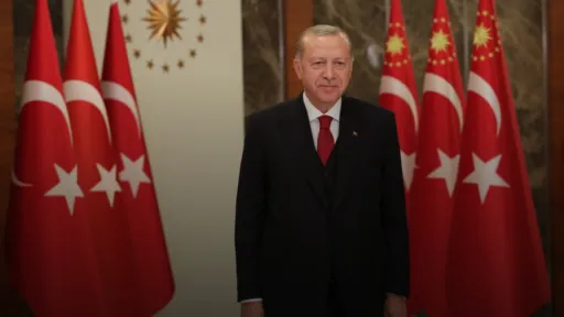 في اتصال بعون.. أردوغان يؤكد دعم تركيا المتواصل لأمن لبنان ويجدد رفضه للعدوان الإسرائيلي