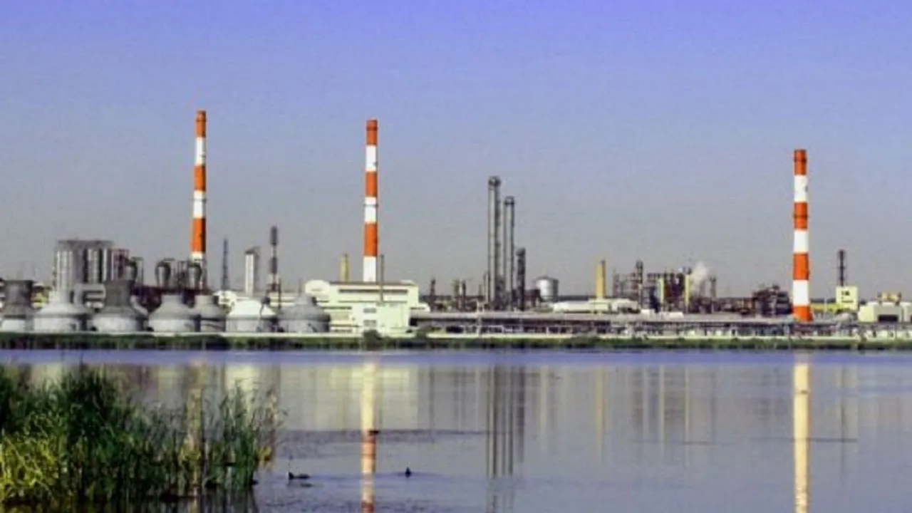 Атака на ключевой нефтехимический объект на юге России