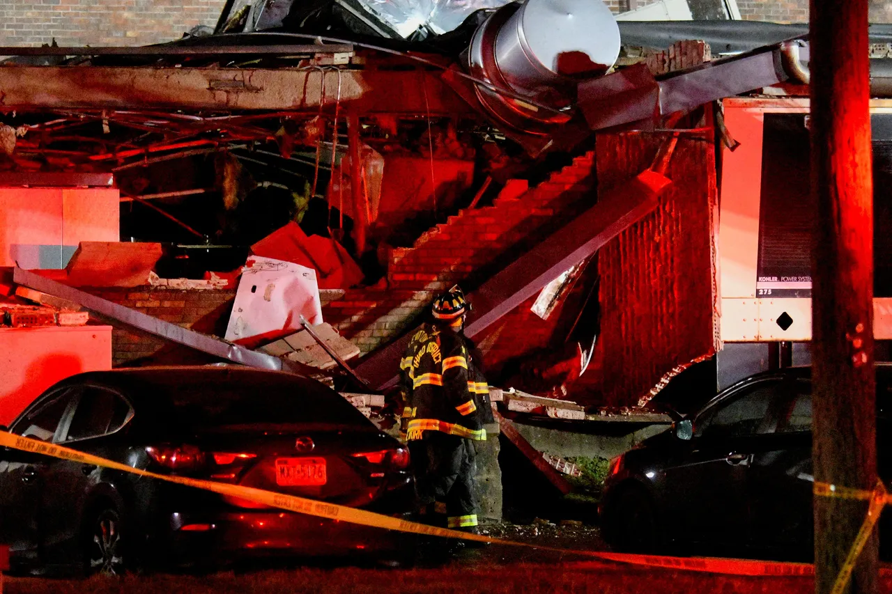 په پنسلوانیا کې د زړو خلکو د پالنې په مرکز کې په  چاودنه کې دوه تنه وژل شوي، نور لادرکه دي