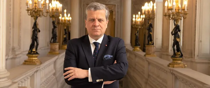 Poland suspends ambassador to France over fake diploma probe