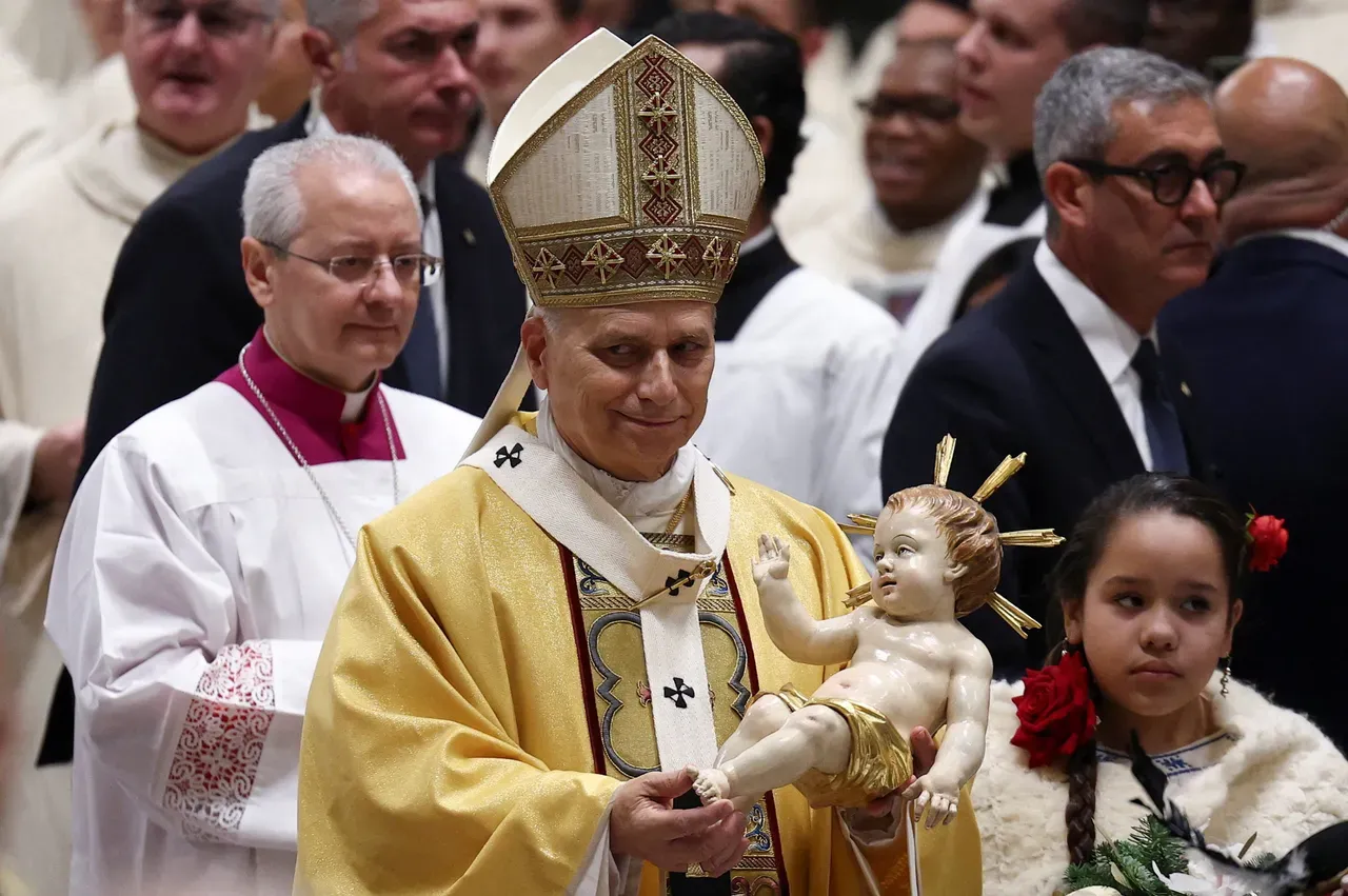 Pope Leo marks Christmas Eve with first mass as pontiff