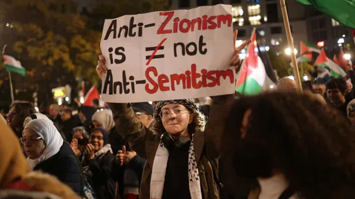 Un collectif de personnalités juives conteste l’assimilation entre antisionisme et antisémitisme