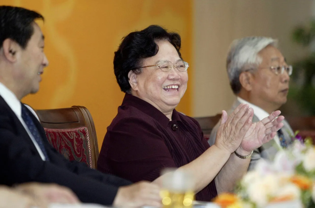 China's social media thrashes one-child policy after population control czar dies