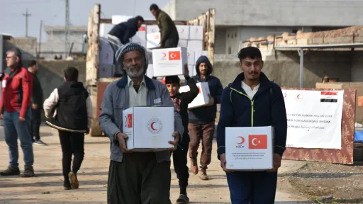 Турция поддержала пострадавших от наводнения в Ираке